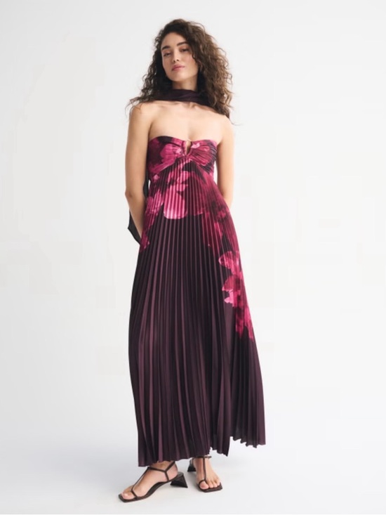 Abercrombie & Fitch Dresses & Skirts - The A&F Giselle Strapless Scarf Babydoll Maxi Dress